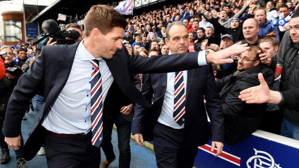 واکنش هواداران رنجرز به منتفی شدن بازگشت استیون جرارد: گزینه بعدی کیست؟